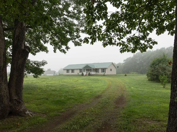 225 Libby Hill Road, Gardiner, ME 04345