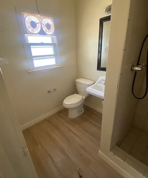 385 E Kingsley Ave #A — Photo 10