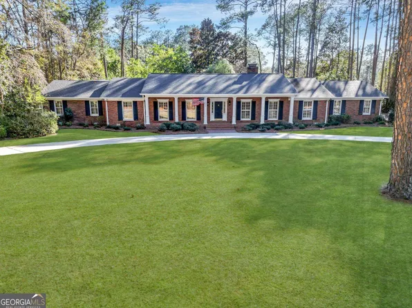 106 Dumbarton Dr, Statesboro, GA 30458