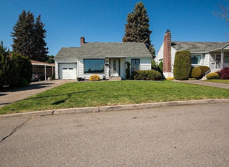 1st image of 2928 W Riverview Dr