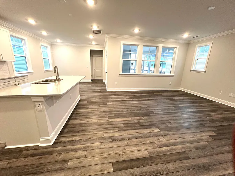 283 Edge Of Auburn Blvd — Photo 8
