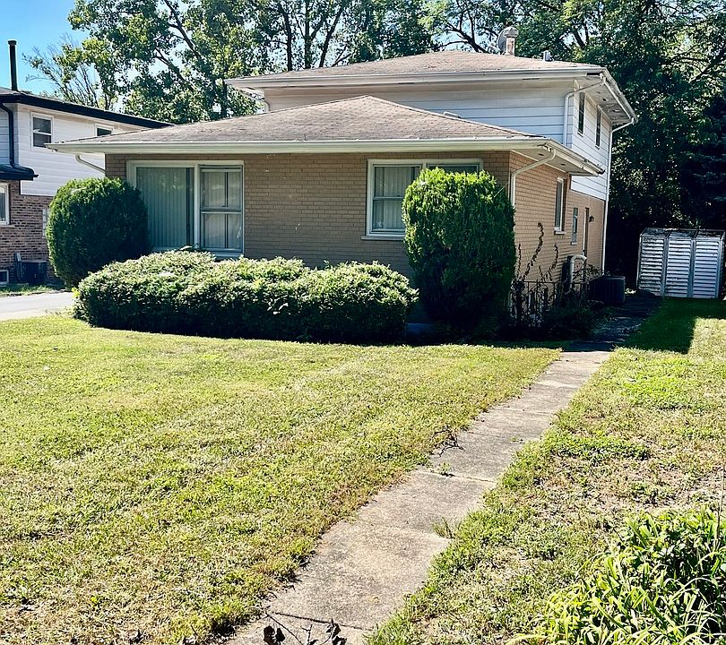 2nd image of 18120 Rockwell Ave