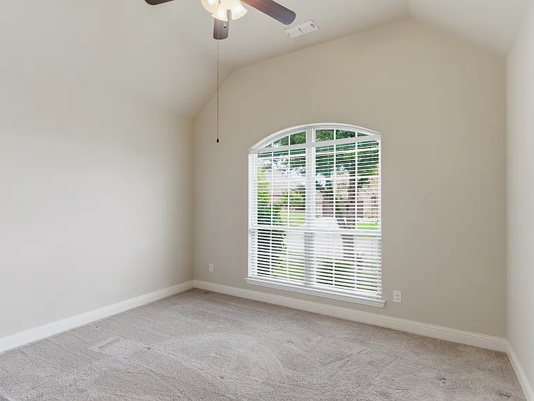 6205 Prairie Hill Ln — Photo 18