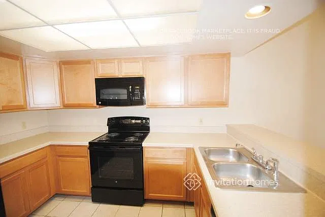 4117 Bayberry Dr — Photo 3