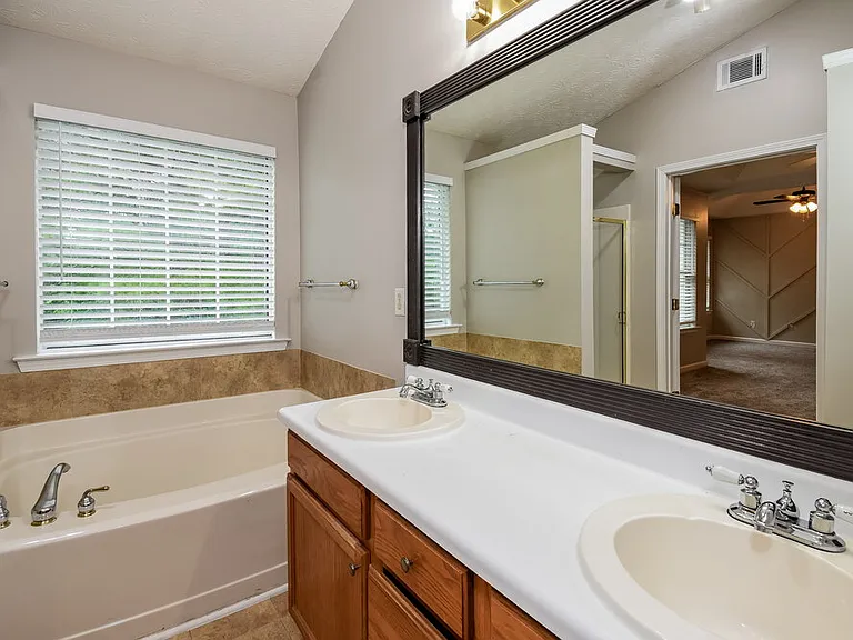 4021 Plantation Mill Dr — Photo 12