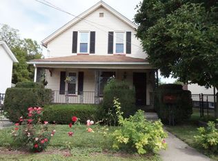 812 Spring St, Aurora, IL 60505