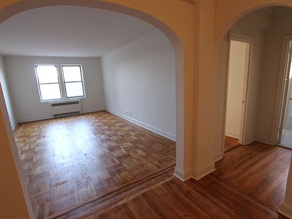 3rd image of 4750 41st St APT 6B