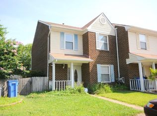 623 Nottaway Dr, Chesapeake, VA 23320