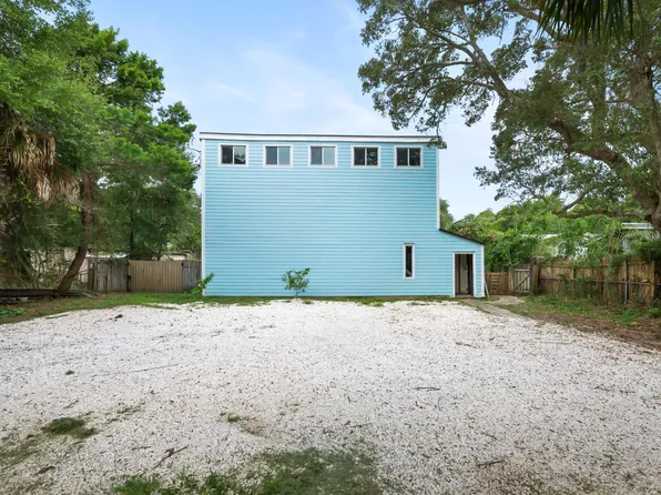 1825 Wheeler Rd, Gulf Breeze, FL 32563