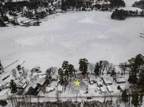 N2883 Otter Dr, Waupaca, WI 54981