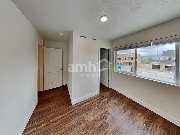 214 N Dry Creek Rd — Photo 20