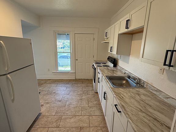 3rd image of 602 Pritz Ave #802