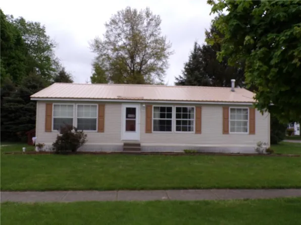 245 Olin Ave, Girard, PA 16417
