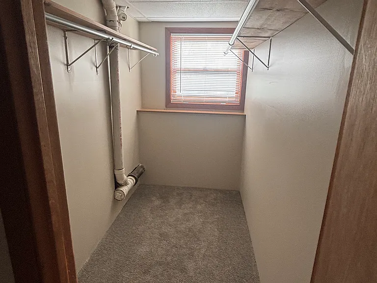 1710 Rogers Ave — Photo 5