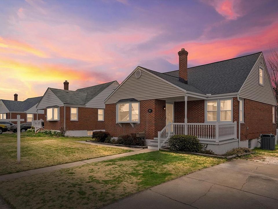 1st image of 1821 Weyburn Rd