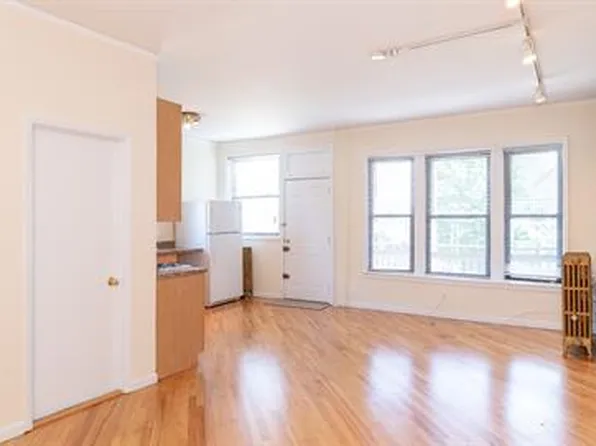 1257 W Loyola Ave #2, Chicago, IL 60626