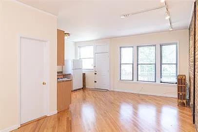 1257 W Loyola Ave #2 Photo 1