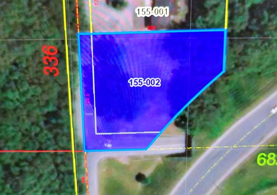 2nd image of 2249 Willowcreek Rd
