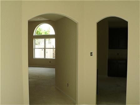 4th image of 4415 Taverns Corner Ln