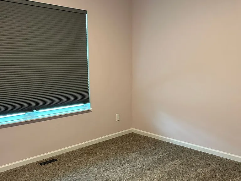 2609 Beacon Point Ct — Photo 24