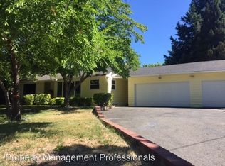 3012 Lower River Rd, Grants Pass, OR 97526