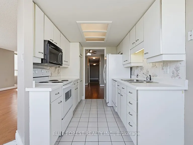 7 Picton St #904 — Photo 14