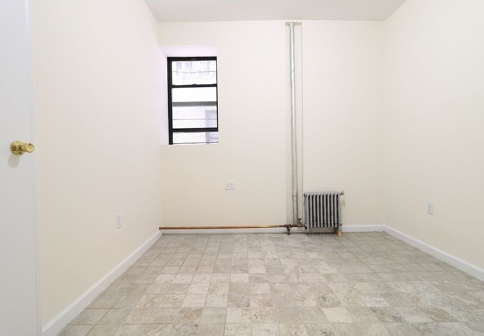 1st image of 530 W 163rd St APT A