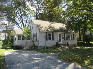 23 Cochrane St, Methuen, MA 01844