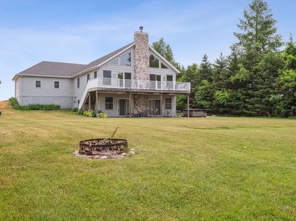 896 Huss Lea Ln, Coldwater, MI 49036