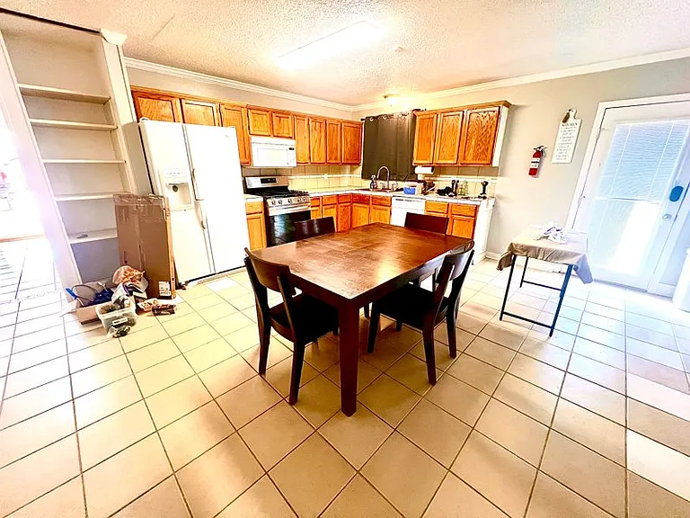 12755 Thomas Sumter St — Photo 2