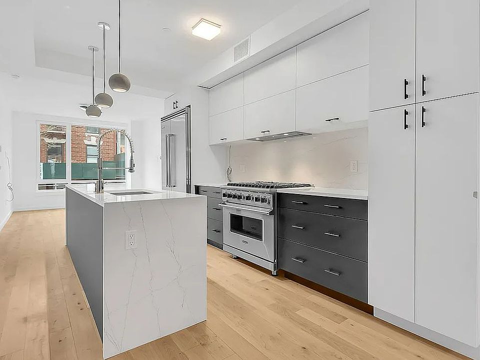1st image of 430 Dean St Floor 2