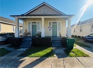 427 Chalmette St, Harvey, LA 70058