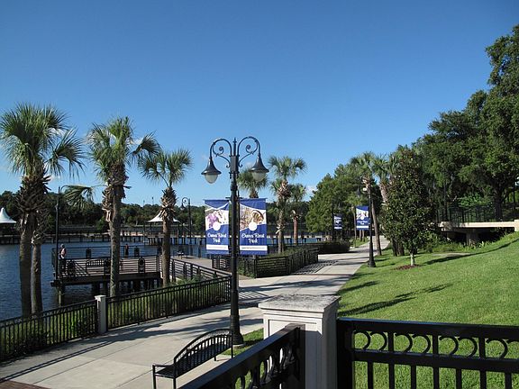Emerson Plaza One Condominiums - Altamonte Springs, FL | Zillow