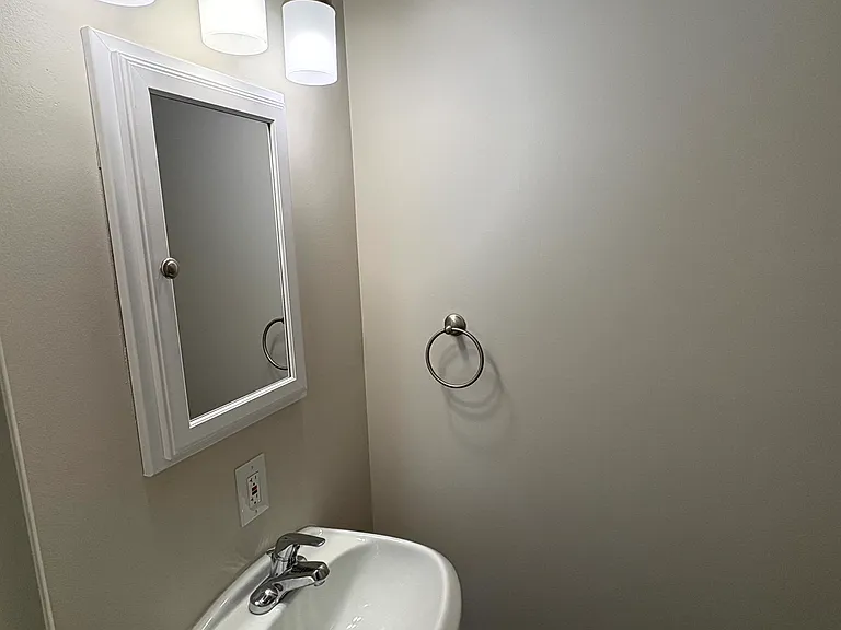 1706 Ashmoor Ln — Photo 31