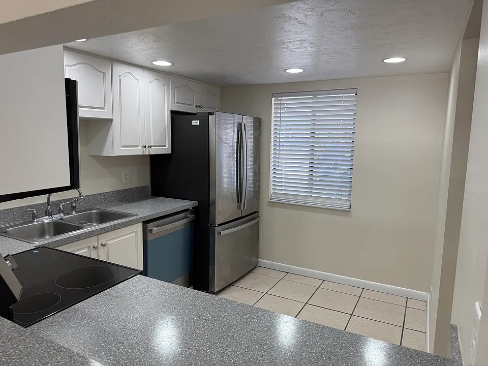 kitchen with brand new appliances