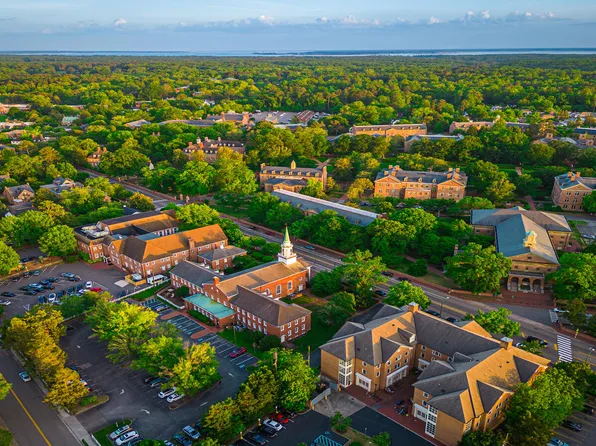 Homes Available Soon, Fenton Hollow