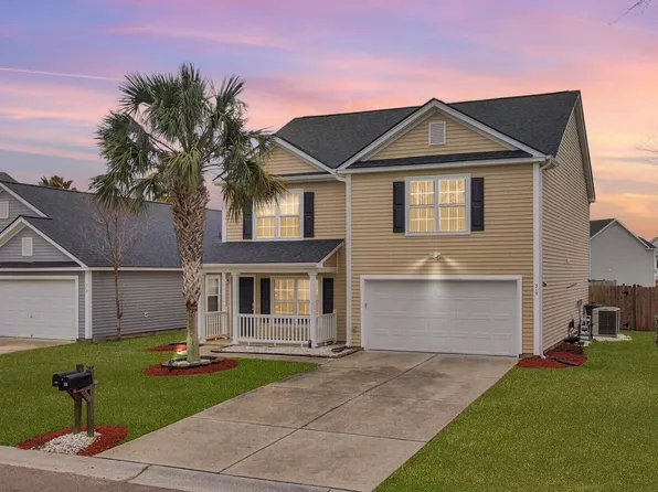 315 Bradley Bend Dr, Moncks Corner, SC 29461