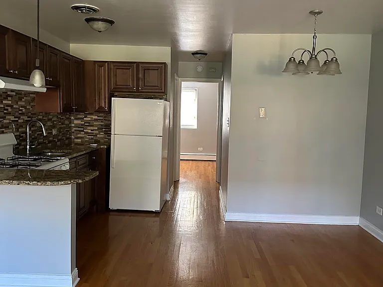 8506-2 Waukegan Rd #8506-2 — Photo 4