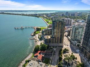2060 Lakeshore Rd #308, Burlington, ON L7R0G2