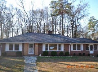 819 North Ave, Forest Park, GA 30297
