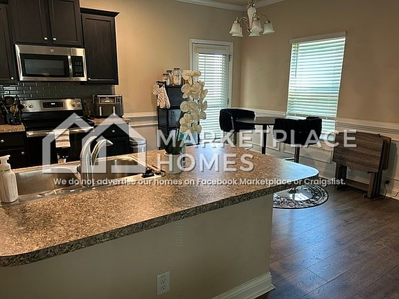 5th image of 6121 Hickory Lane Dr