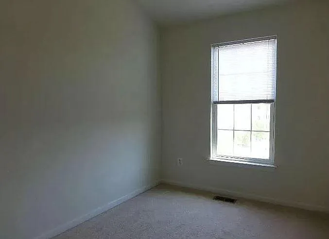 42921 McComas Ter — Photo 6