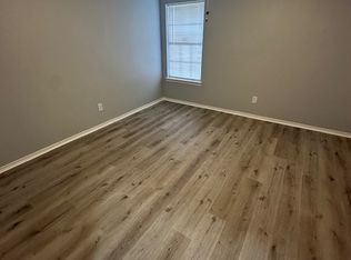 100 E Simonds Rd, Seagoville, TX 75159