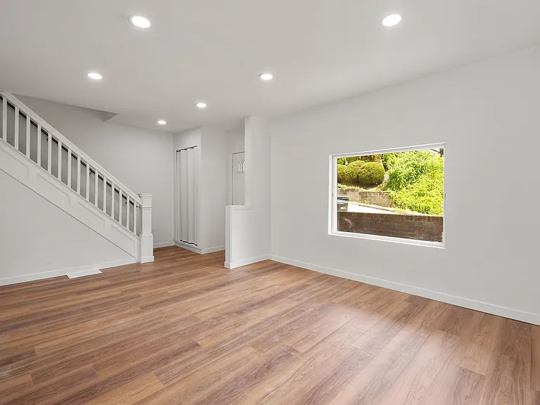 147 Clairmont Ave — Photo 3