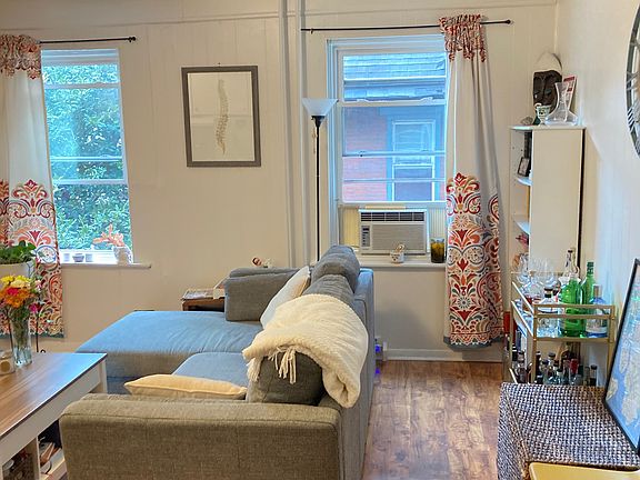 5th image of 1311 Gilpin Ave APT 2