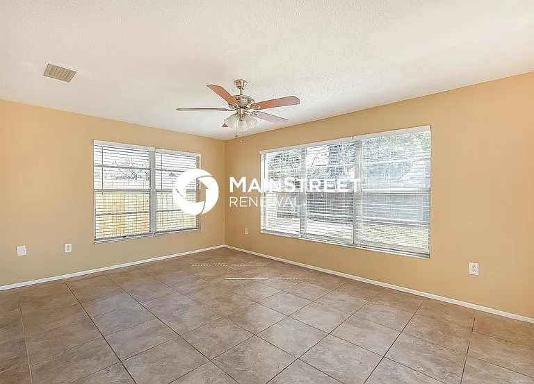 3506 Martell St — Photo 7