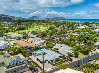 977 Makaiwa St, Honolulu, HI 96816