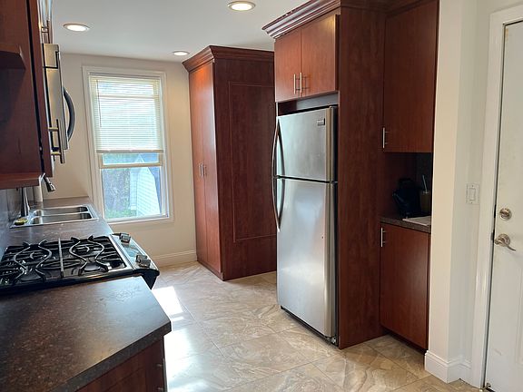 3rd image of 171 N 5th St #2