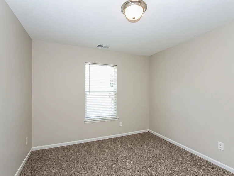 12411 Clackwyck Ln — Photo 16