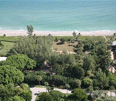 2nd image of 33 S Beach Rd